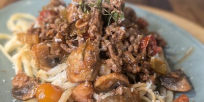 Bolognese de bœuf et spaghetti de Trisha Lewis : aujourd'hui