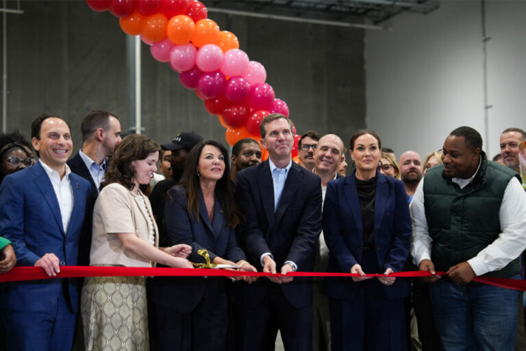 Stellar Snacks ouvre une usine de boulangerie au Kentucky