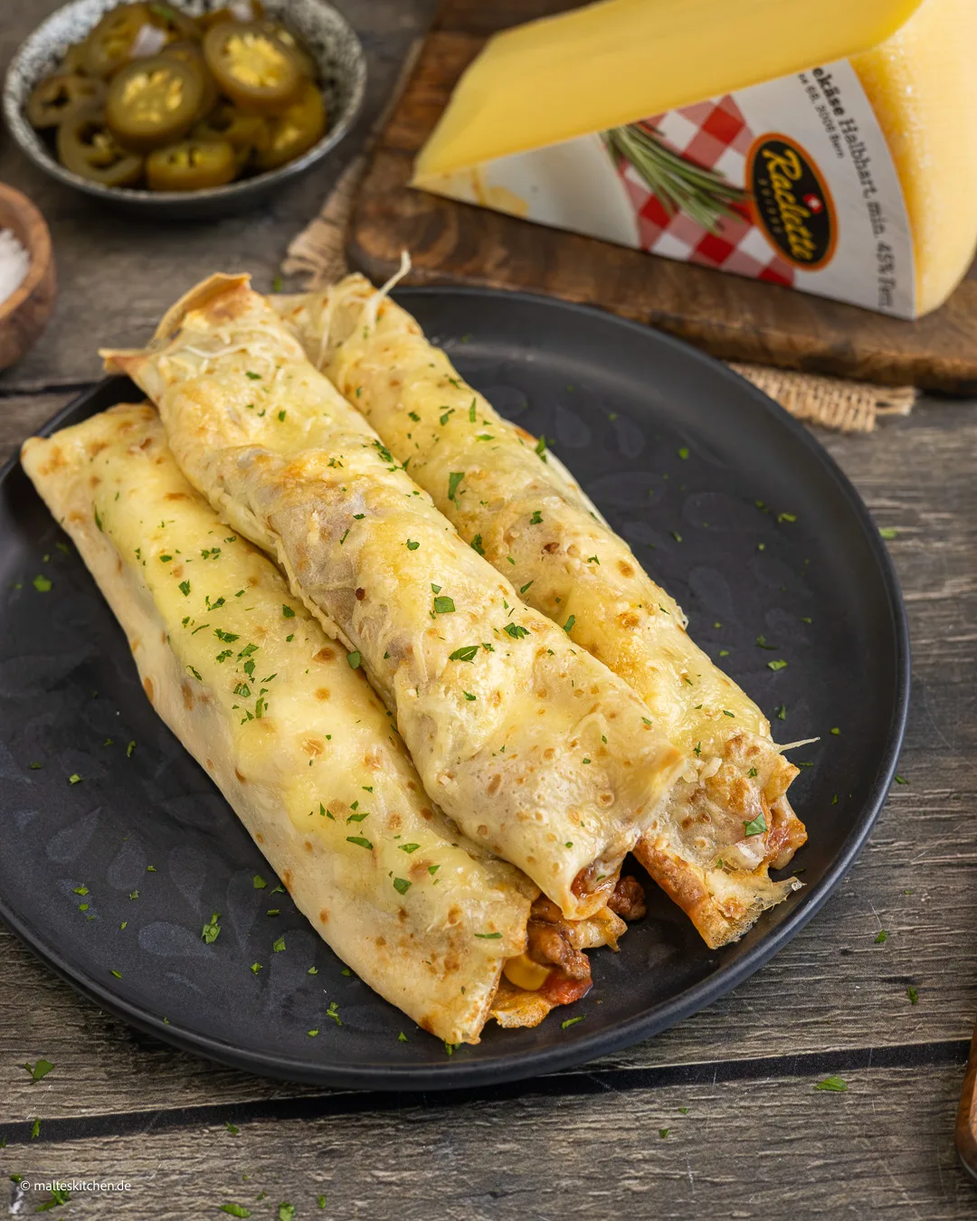 Crêpes au four avec viande hachée et fromage