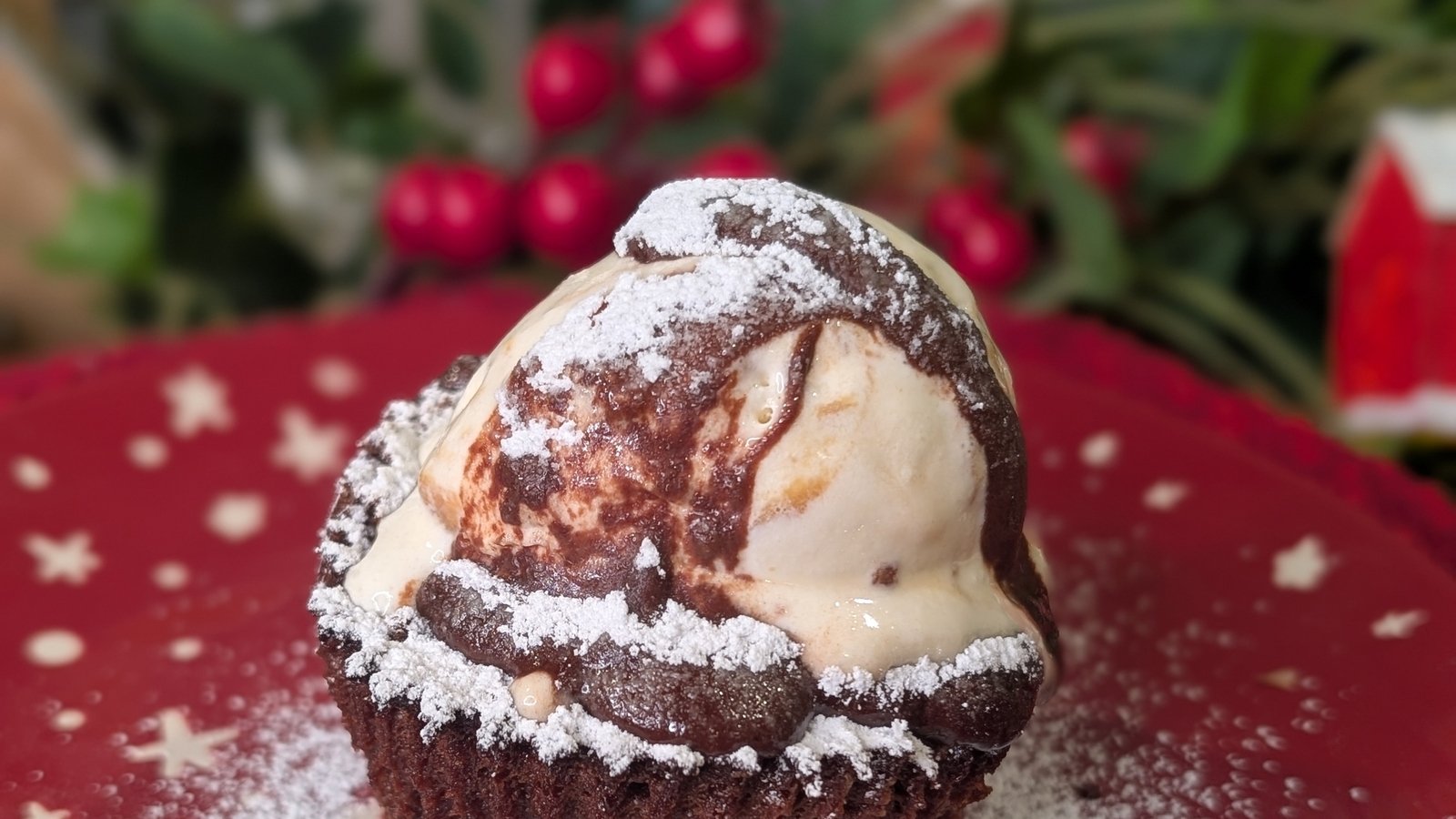 Gâteaux au chocolat et aux raisins secs imbibés de whisky d'Eunice Power : aujourd'hui