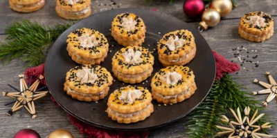 Spitzbuben copieux avec fromage et crème de fromage à la crème