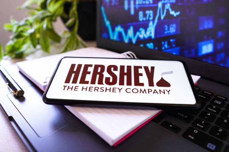 Mondelez envisagerait un accord pour acquérir Hershey
