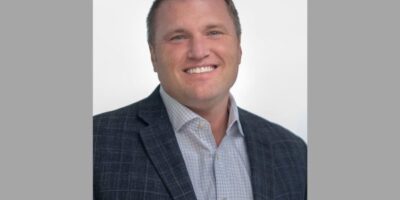 Le parent de Bartlett promeut Roberts au poste de PDG