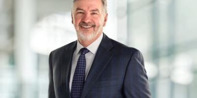 Hormel commence à chercher pour remplacer le PDG sortant James Snee