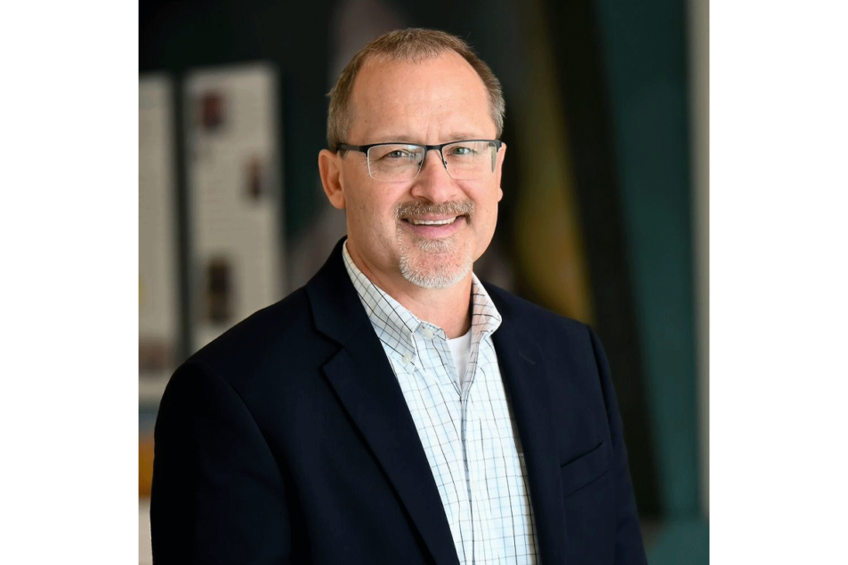 Le NCI promeut Boehm au poste de directeur