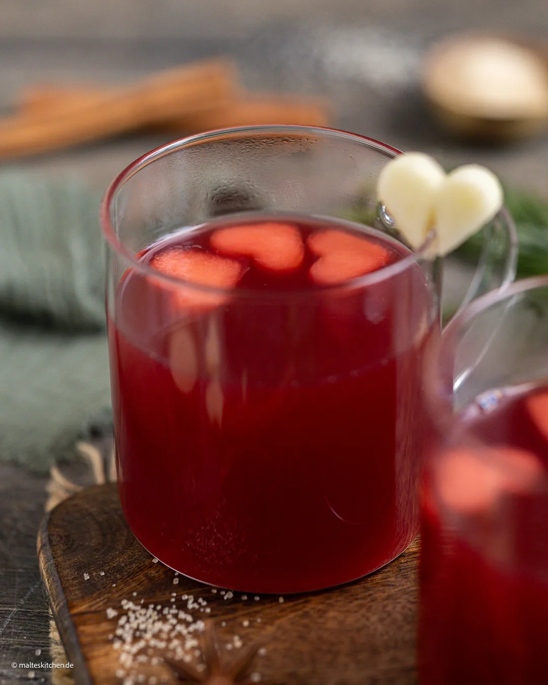 Excellent punch avec du thé aux fruits pour les enfants