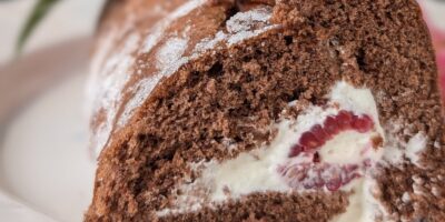 Roulade au chocolat d'Eunice Power avec framboises et crème: aujourd'hui