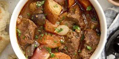 Ragoût de bœuf en pot instantané