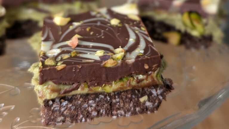 Bites de pistache au chocolat du Dubaï de Shane: aujourd'hui