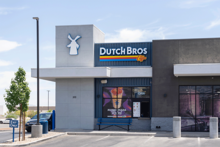 Bros néerlandais testant de la nourriture