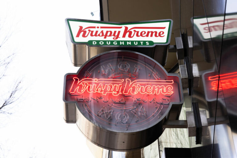 Cible de Krispy Kreme en 2025: 6 000 McDonald's