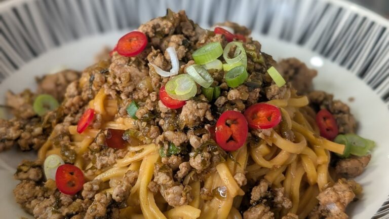 Dan Dan Noodles d'Eva Pau: Aujourd'hui