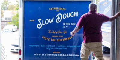 Slow Dough Bread Co. vise les certifications pour attirer les clients