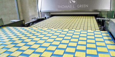 Cuire des craquelins avec la texture appropriée