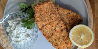 Plaise pané de Wade Murphy, purée d'herbe, sauce tartare maison: aujourd'hui