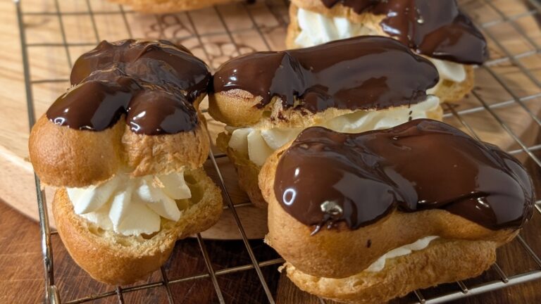 Éclairs au chocolat d'Eunice Power: Aujourd'hui