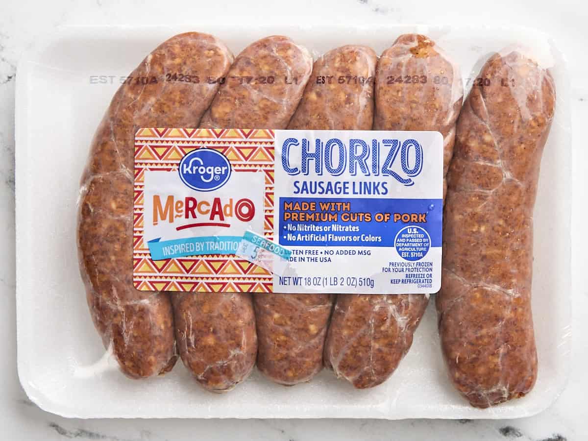 Un paquet de liens de chorizo ​​mexicain.