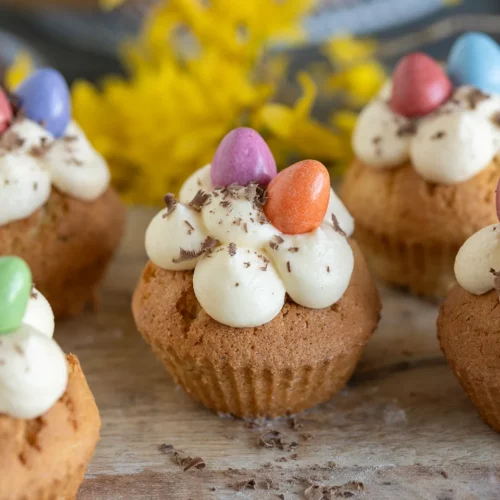 Muffins de liqueur aux œufs de la friteuse à air chaud