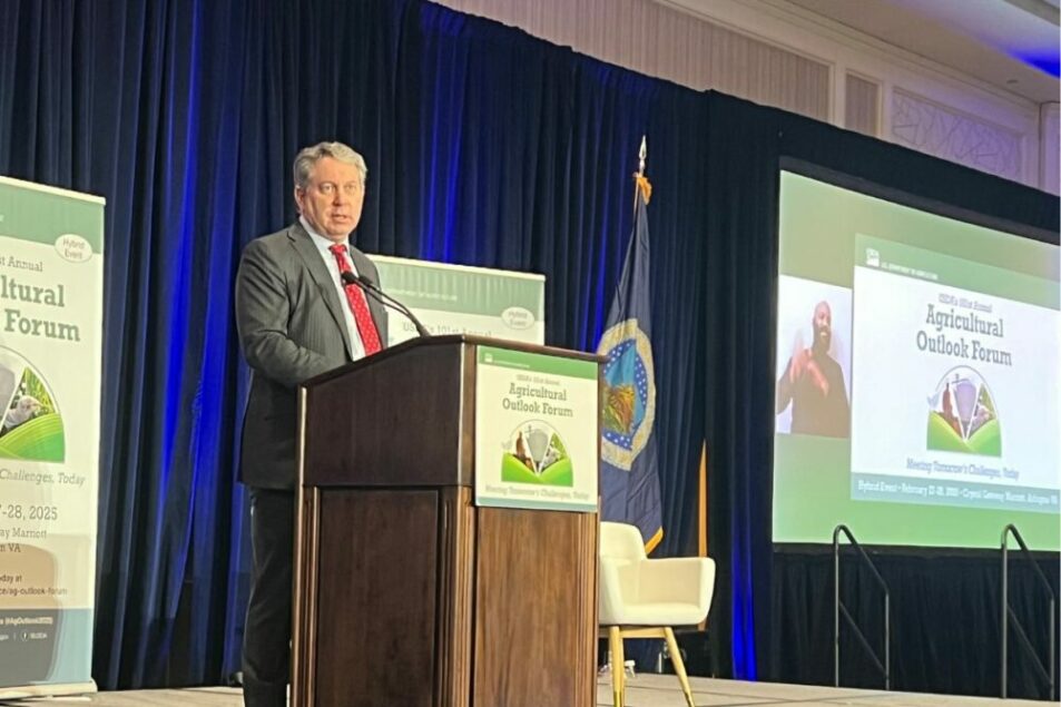 Doud parle de commerce en DC