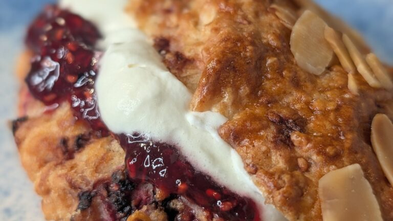 SCONCES DE RAMPBERNE ET AMANDE UNA LEONARD avec framboise: Aujourd'hui