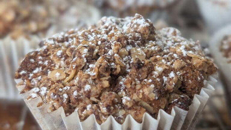 Eunice Power's Rhubarb, Orange et Cardamom Crumble Muffins: Aujourd'hui