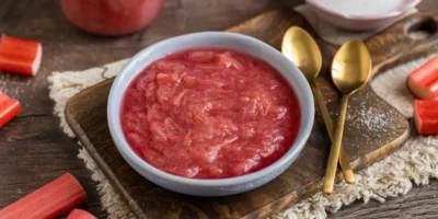 Compote de rhubarbe simple selon la recette de ma grand-mère