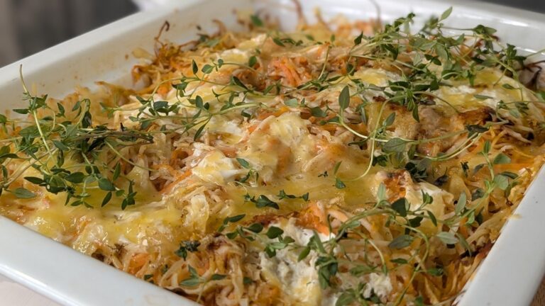 Gratin de légumes à racines d'Eunice Power avec une crème à moitié gras fraiche et Gruyère: aujourd'hui