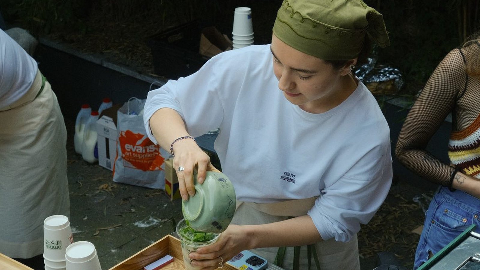 L'entrepreneur ukrainien apportant un matcha cérémonial à Dublin