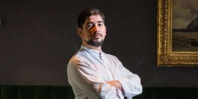 Quelles chaussures préfèrent les chefs et pourquoi est-ce important?