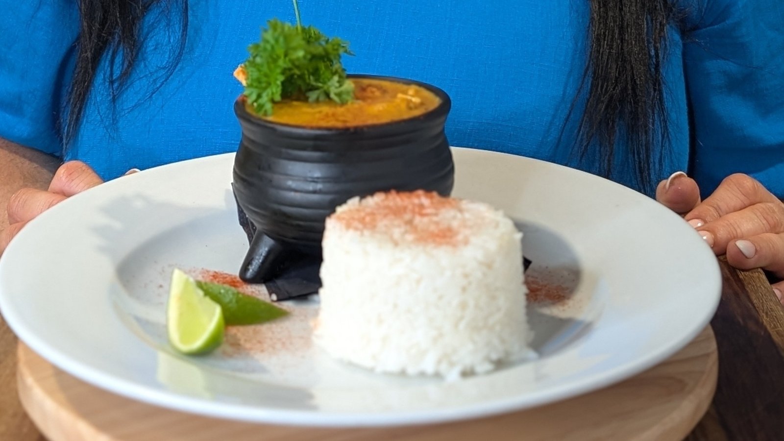 Le curry de poulet mélangé crémeux de Trisha (adapté aux enfants avec des légumes cachés): Aujourd'hui