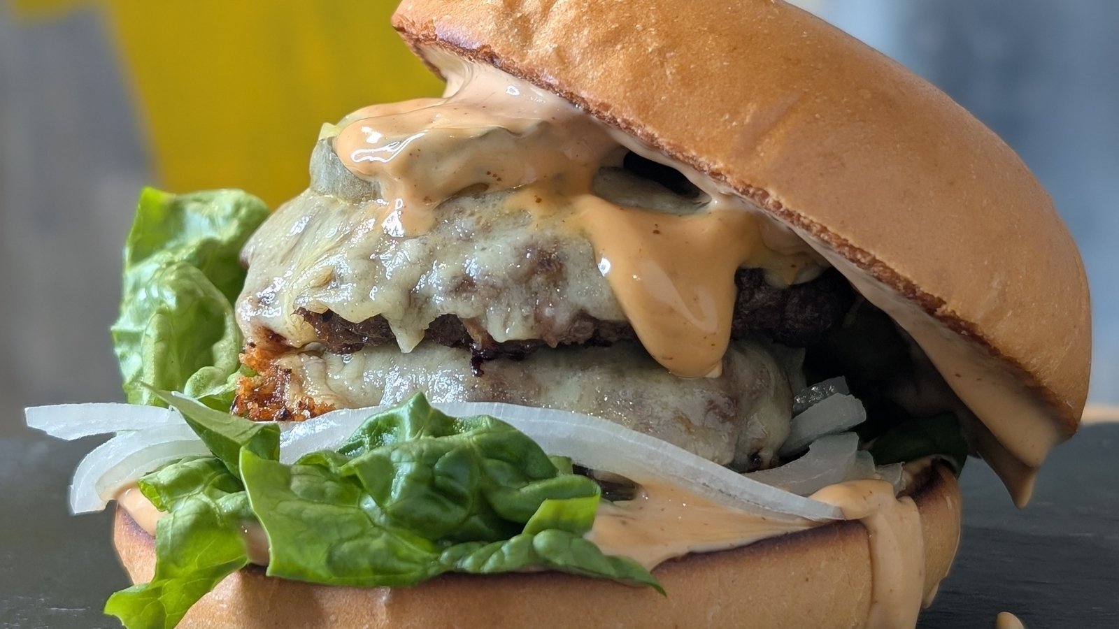 Smashburger de Mags Roche avec Spicy Mayo: Aujourd'hui