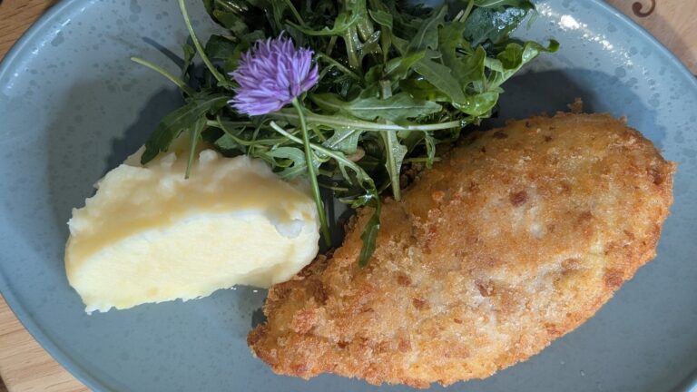 Kiev Kiev de Kevin Dundon avec purée de pommes de terre: aujourd'hui