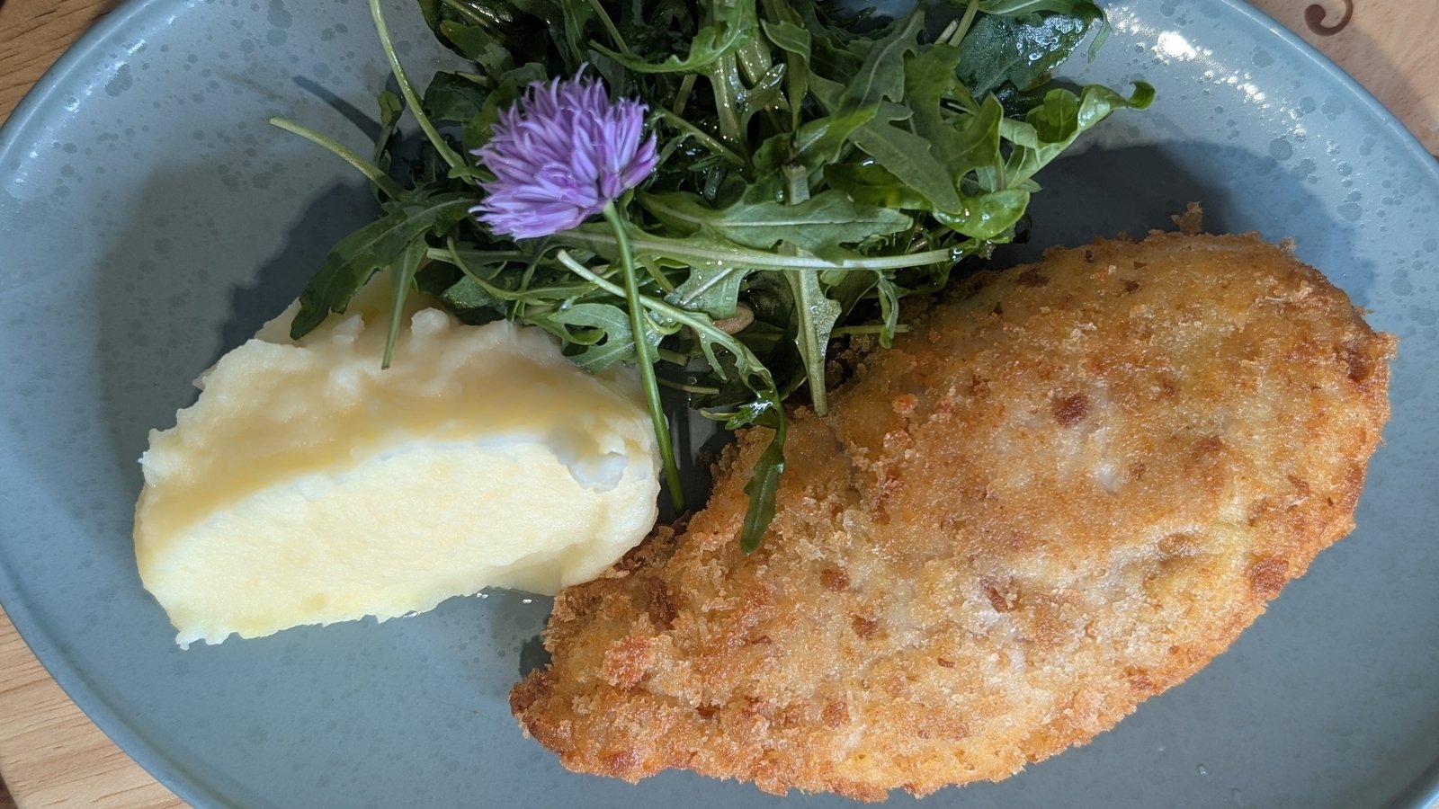 Kiev Kiev de Kevin Dundon avec purée de pommes de terre: aujourd'hui