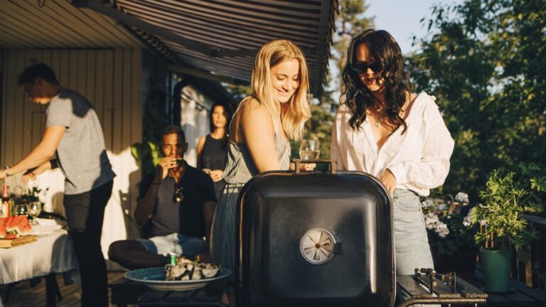 Conseils de barbecue, astuces et recettes de Neven Maguire