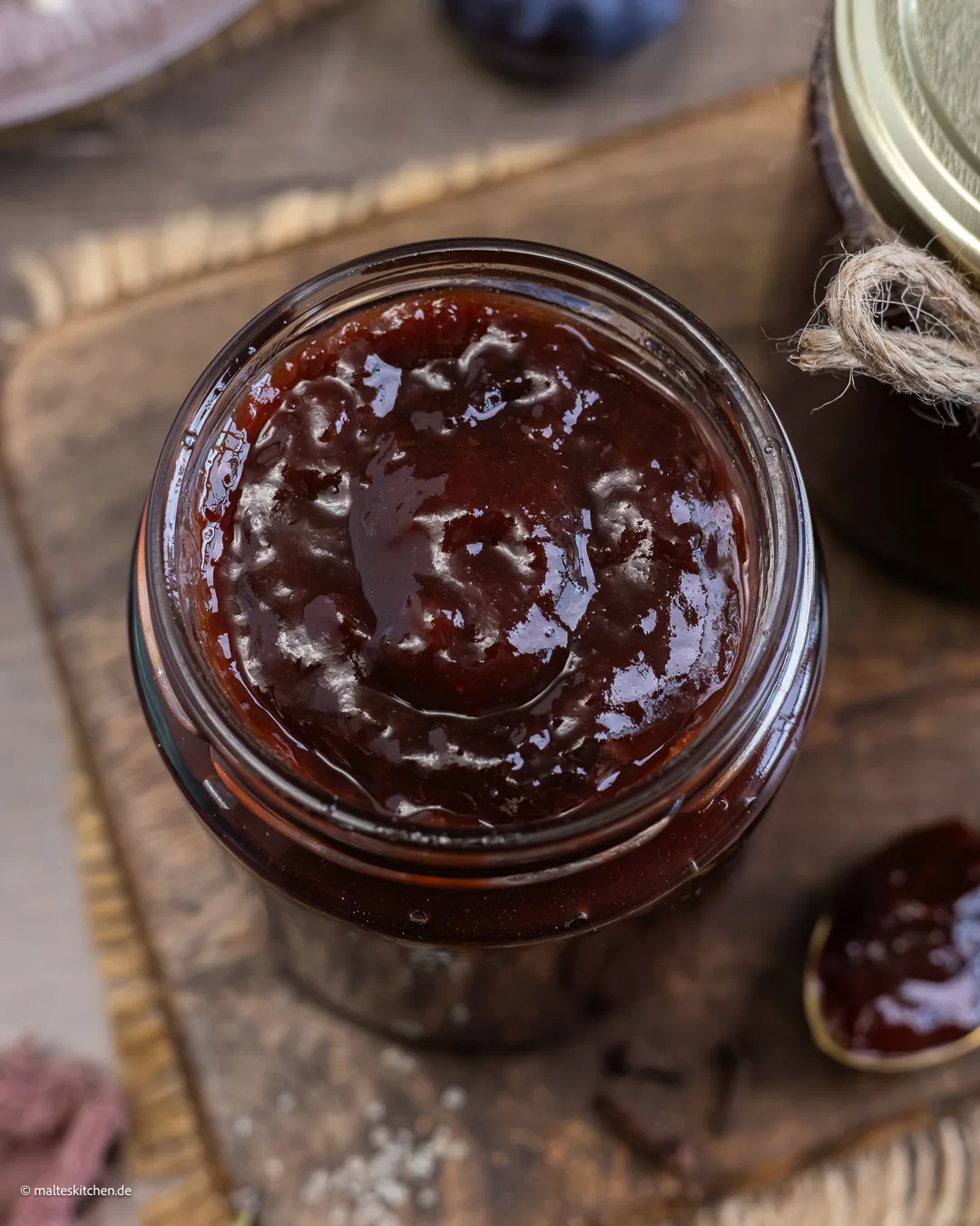 Jail de prunes fruitées des prunes