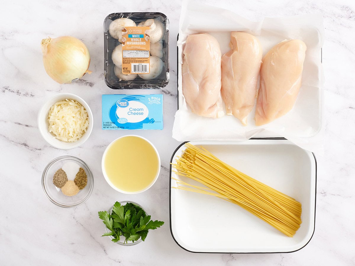 Les ingrédients pour faire du poulet tétrazzzini