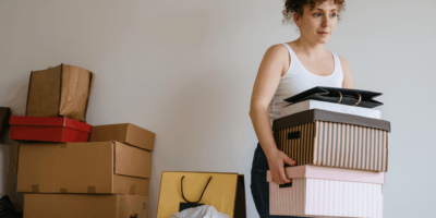 Louer un box de stockage quand on aime cuisiner : la solution idéale pour les petits appartements parisiens