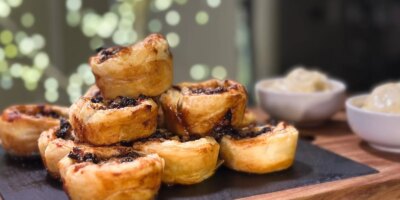Tourbillons de cannelle et de viande hachée de Neven