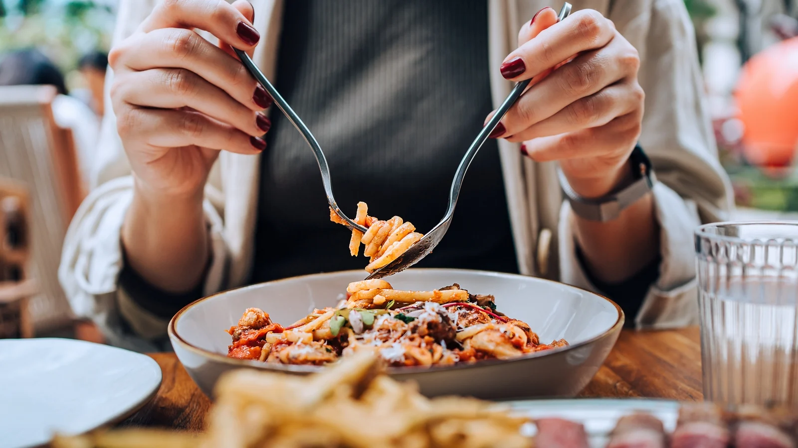 La façon dont vous mangez peut-elle affecter votre vieillissement ?