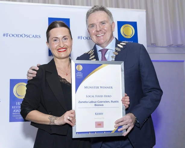 héros gagnant de la cuisine locale