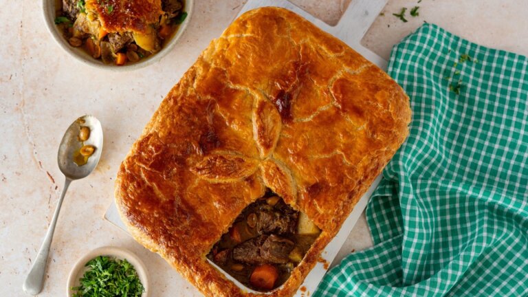 Tarte au bœuf massaman curry d'Eva Pau