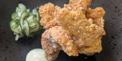 Poulet frit de Kev Aherne avec aïoli à l'ail rôti