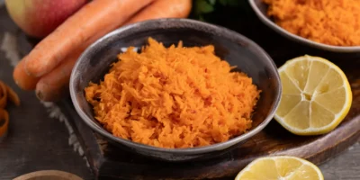 Salade de carottes aux pommes | croquant, frais et délicieux