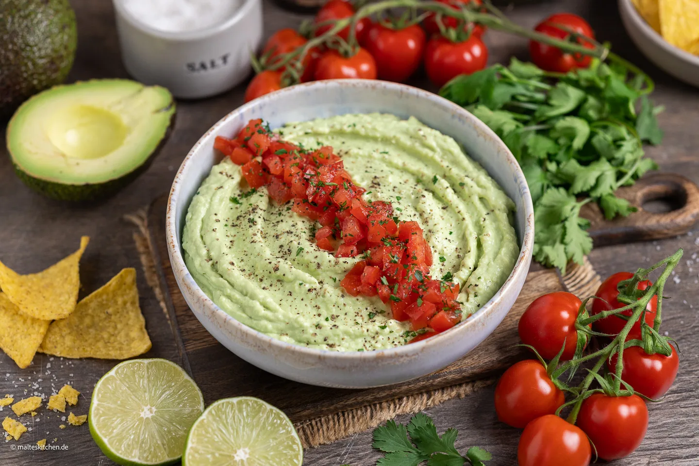 Crème d'avocat au fromage à la crème | parfait comme trempette ou tartinade