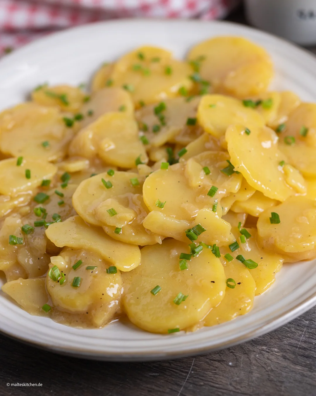 Salade de pommes de terre à la souabe