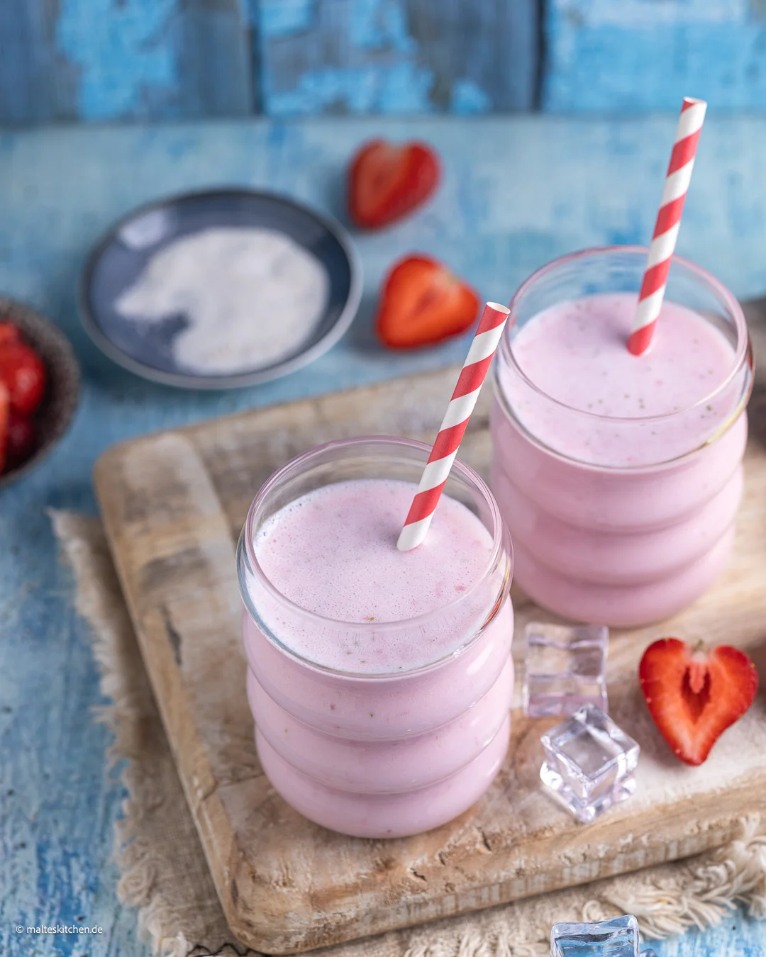Lait aux fraises fraîches