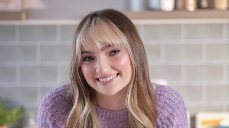 La boulangère Alice Kelly parle du lancement de son premier livre de cuisine à 22 ans