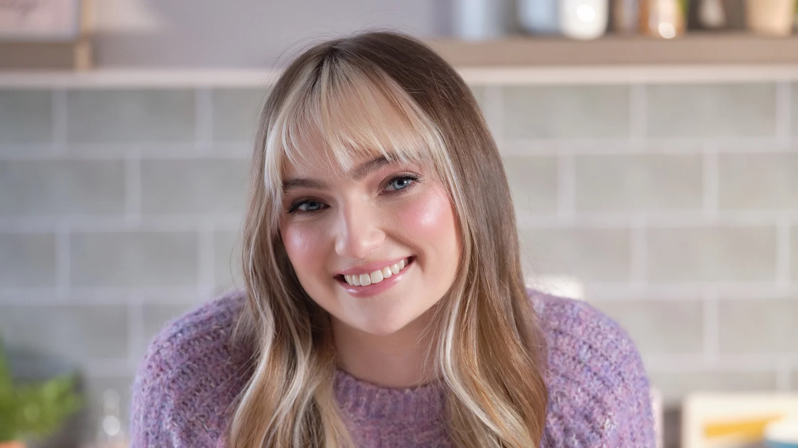 La boulangère Alice Kelly parle du lancement de son premier livre de cuisine à 22 ans