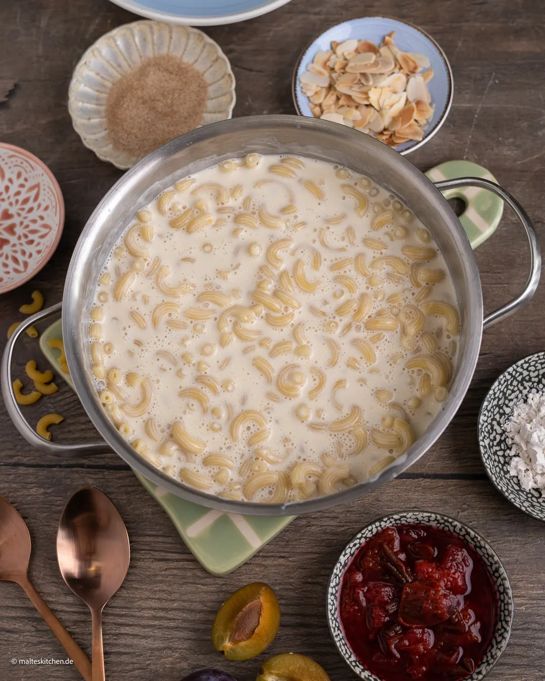 Pâtes cuites au lait et à la crème