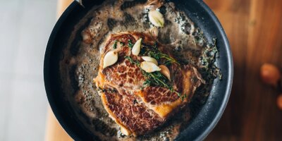 Marco Pierre White explique comment cuisiner le steak parfait